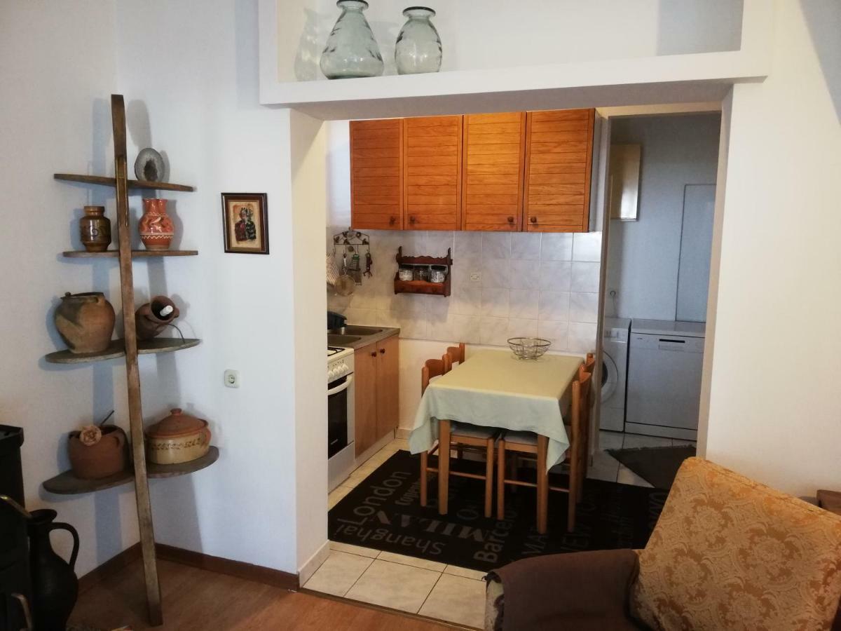 Family Apartman Luka Apartment Rovinj Exterior photo