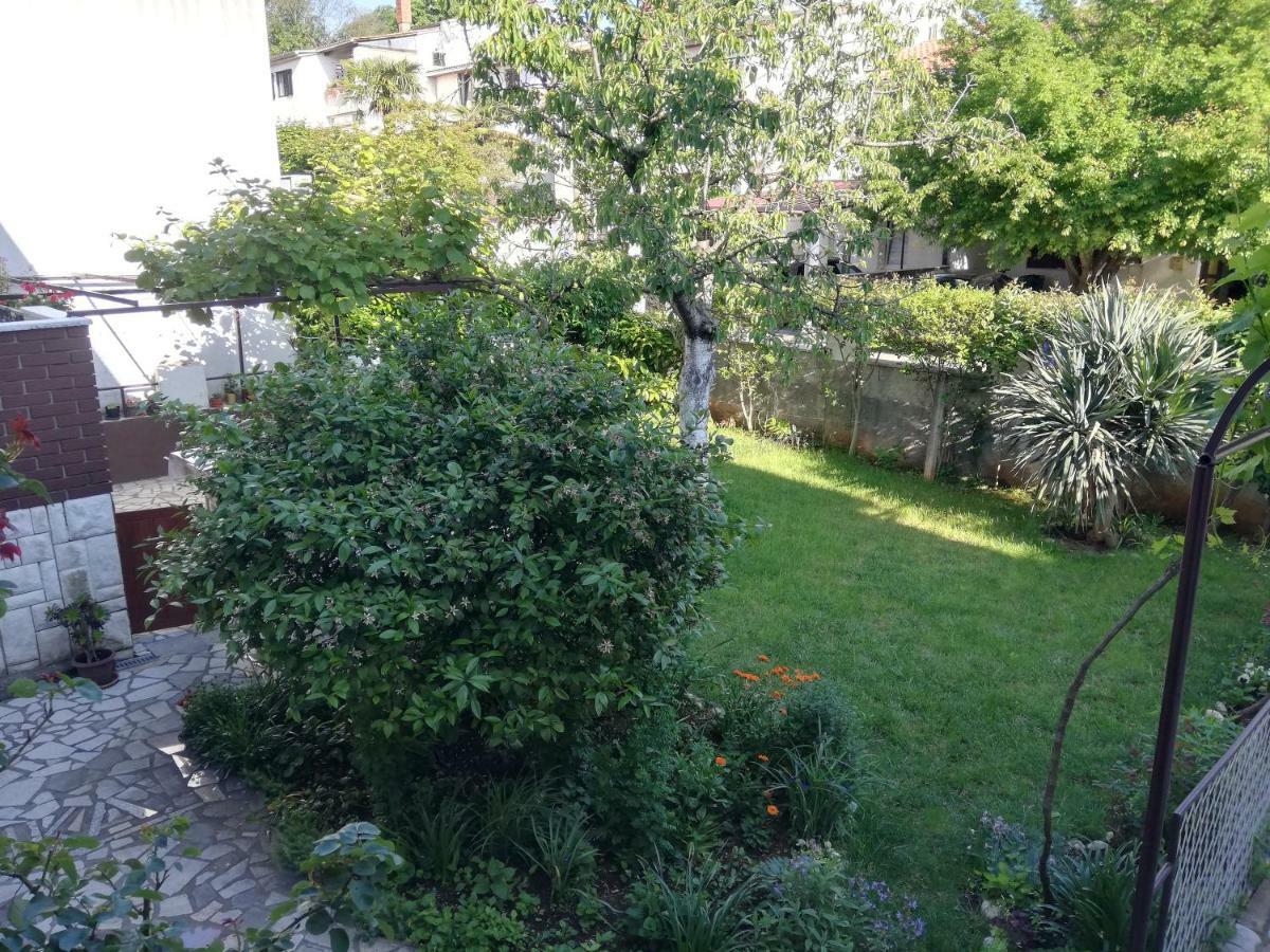 Family Apartman Luka Apartment Rovinj Exterior photo